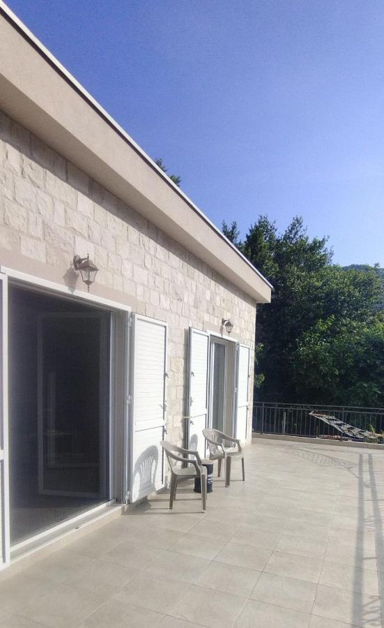 Guesthouse Nikoleta 2 Котор Экстерьер фото