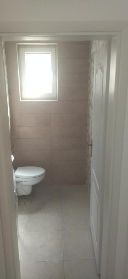 Guesthouse Nikoleta 2 Котор Экстерьер фото